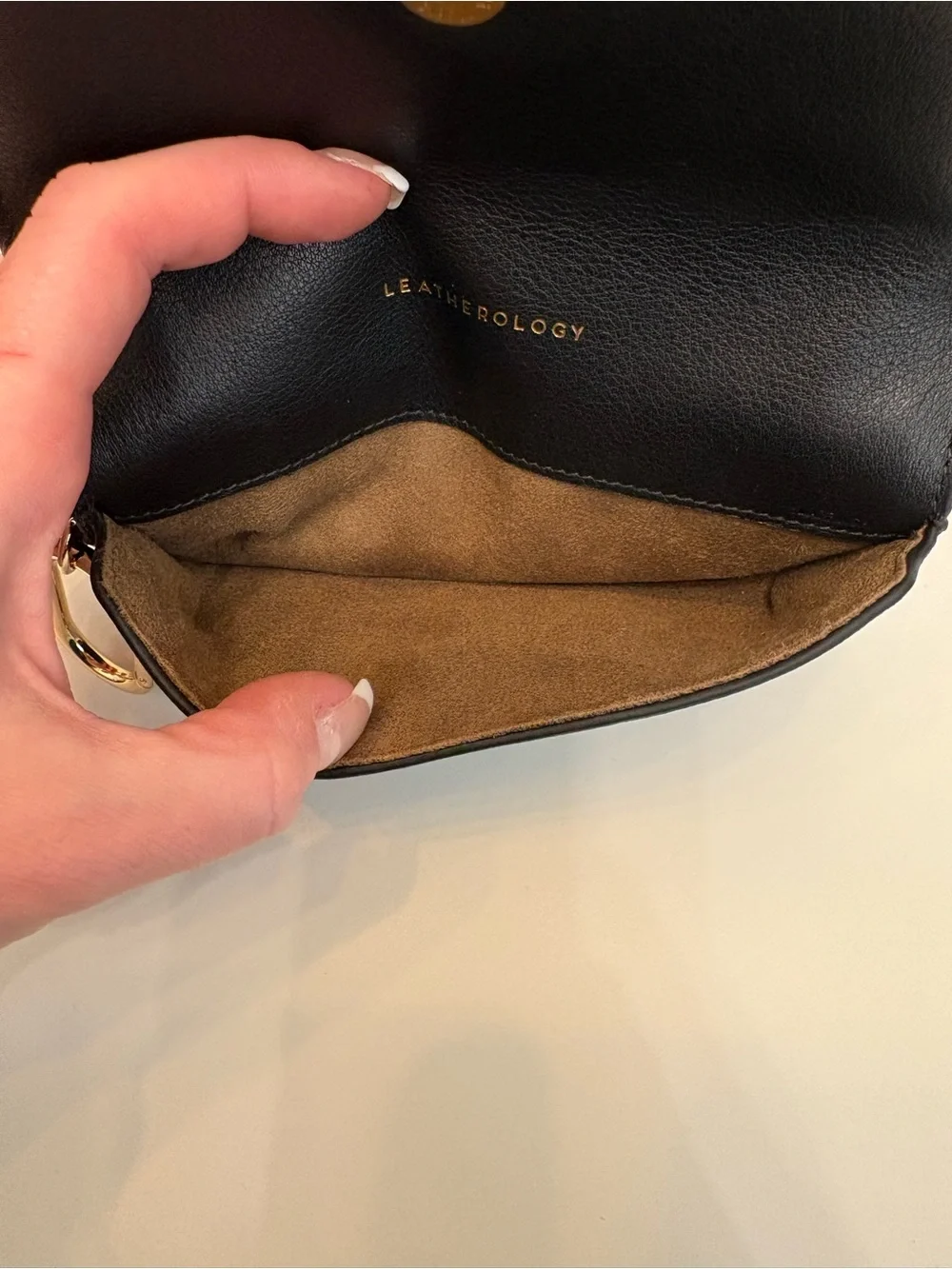 Leatherology portable sunglass